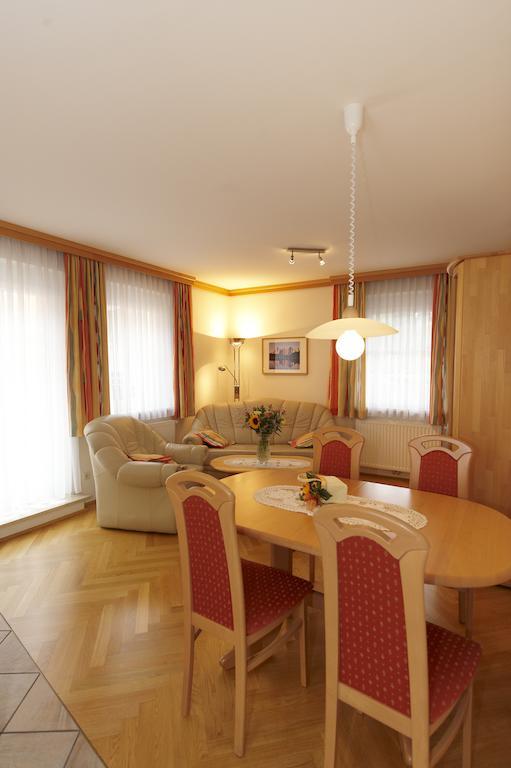 Apartment Sonnenblume Kusenberg Schladming Zimmer foto